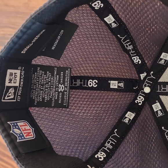 New England Patriots hat - Picture 3 of 3